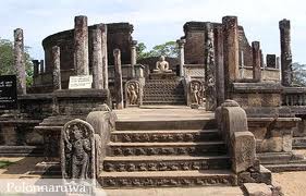 img/destinations/Council hall Polonnaruwa.jpg